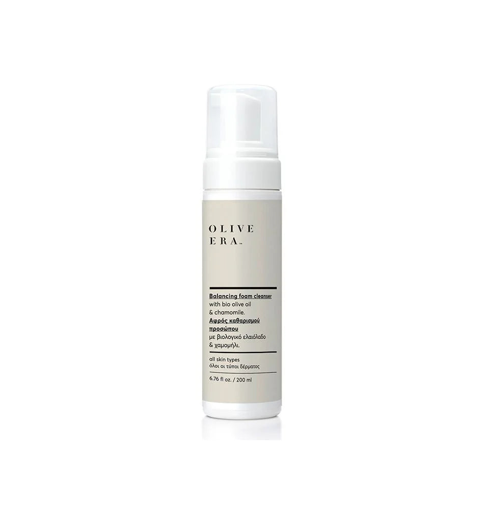 Balancing foam cleanser with organic olive oil &amp; chamomile 200ml